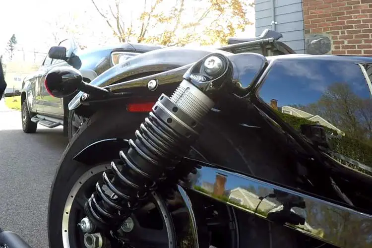 Rear Shocks on Harley Sportster