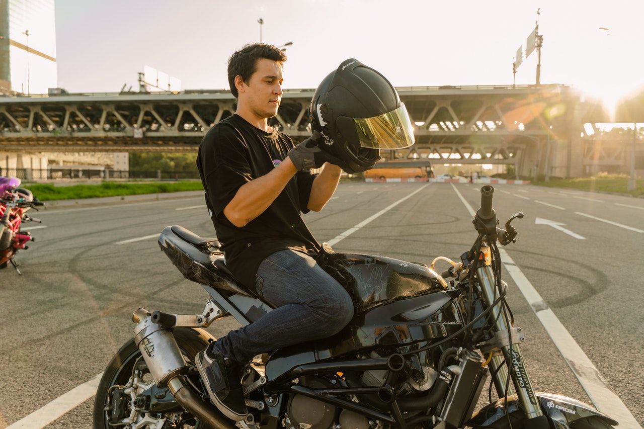 how long are motorcycle helmets good for