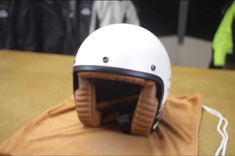 3/4 helmets choosing the best one