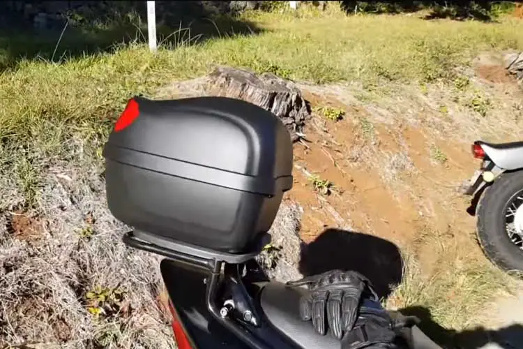 motorcycle top box review